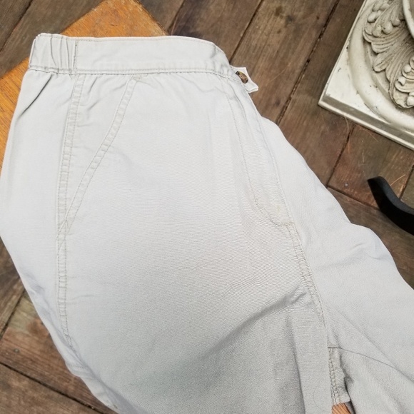 Woolrich Khaki Shorts - Picture 2 of 6